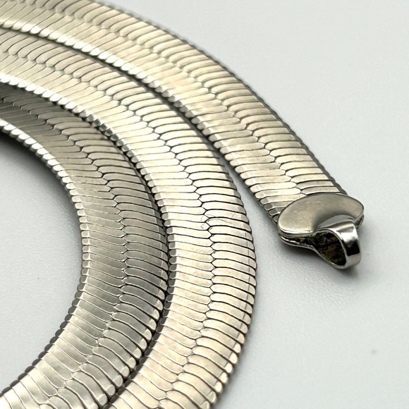 Vintage Men’s 925 Sterling Silver 7mm Wide Herringbone Chain Necklace 20” 28g - Picture 5 of 16